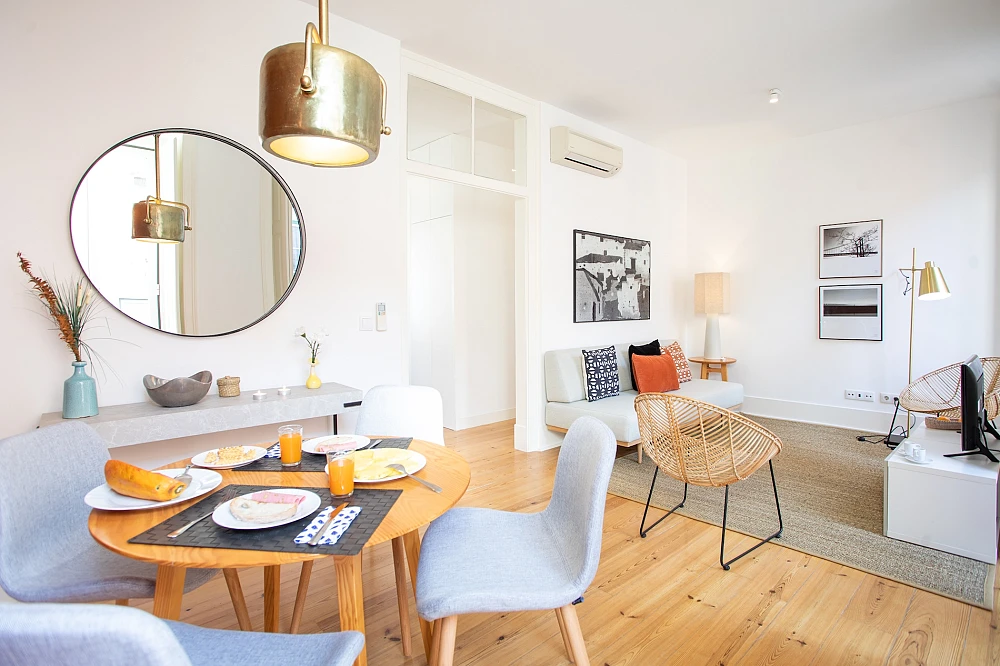 Bairro Alto 2 Bedroom Apartment in Lisbon